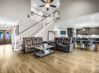 847 38th Ave NE, Hickory, NC 28601