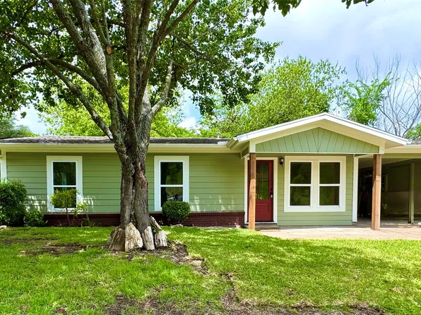 318 Live Oak Ln, Weatherford, TX 76086
