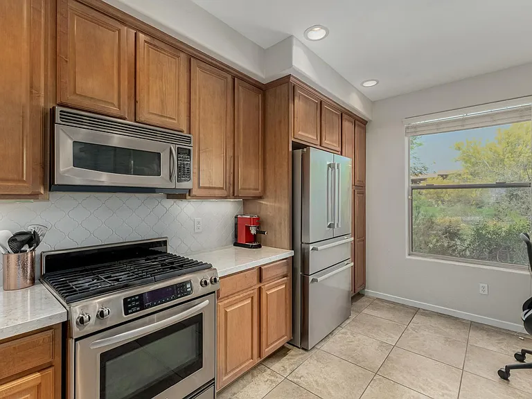 10260 E White Feather Ln #1011 — Photo 7