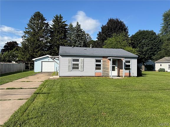 2nd image of 35 Bakeman St