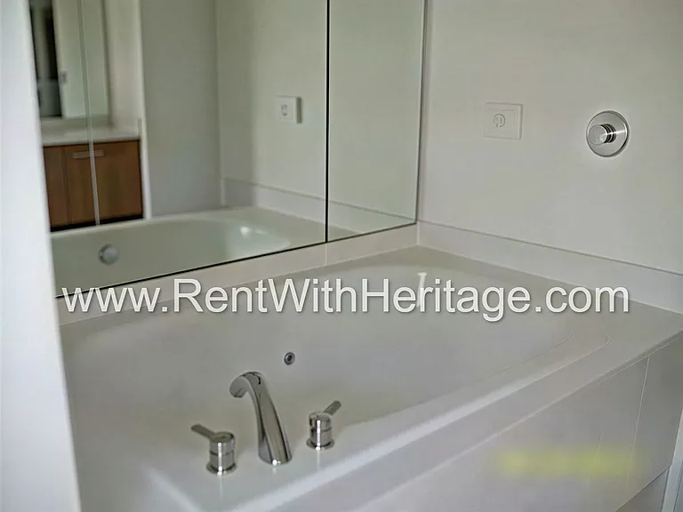 7234 Brittany Way — Photo 15