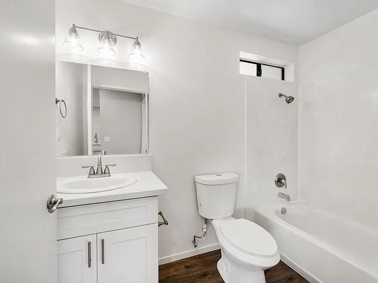 241 Ocean View Ave — Photo 14