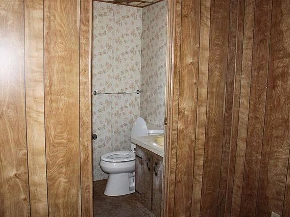 4th image of 42964 Lemming St