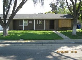 751 E Cypress Ave, Reedley, CA 93654