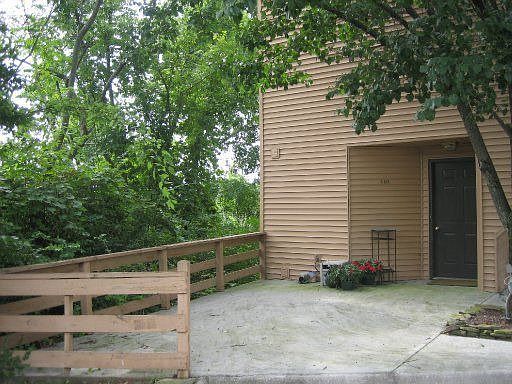 1st image of 440 Olympia Dr