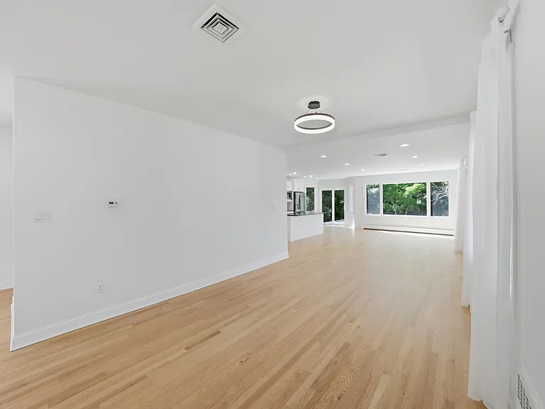 232 Riveredge Rd — Photo 23