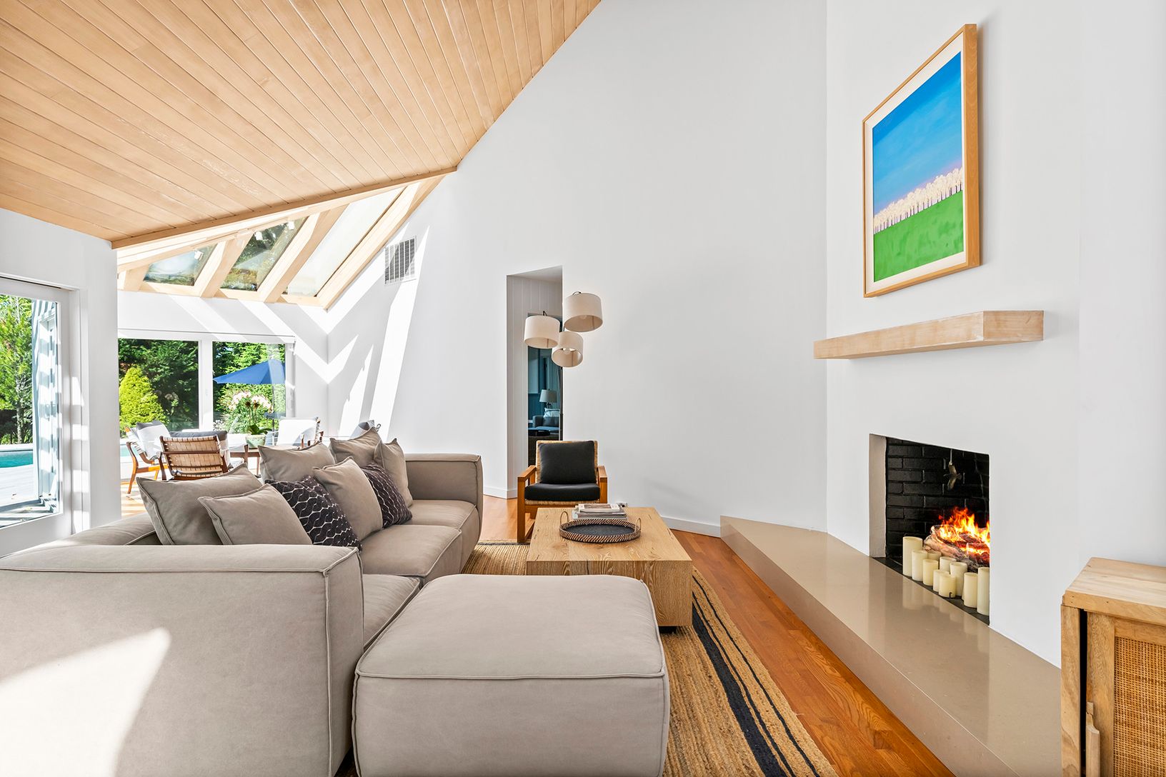  Living Room Close-up