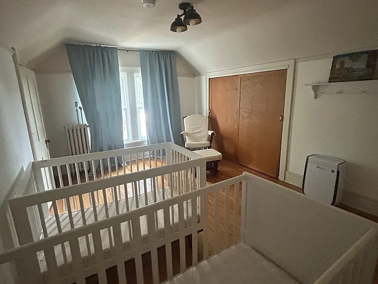 Upstairs bedroom #2