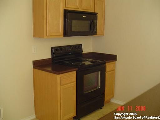 3rd image of 5210 GREEN GROVE