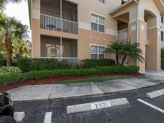 3rd image of 9015 Colby Dr APT 2001