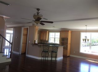 1523 Mill Rd, Gulfport, MS 39507