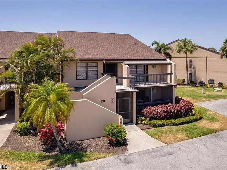 15489 Admiralty Cir #5 — Photo 1