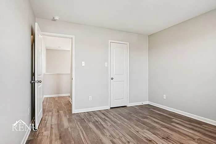 1040 Wheatfield Ln — Photo 24