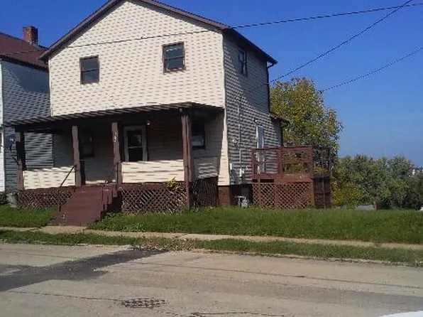 675 Ewing St, Washington, PA 15301