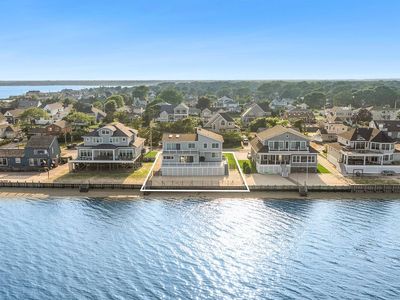 23 Shinnecock Rd, East Quogue, NY, 11942