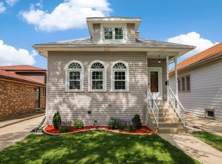 5818 N Oconto Ave, Chicago, IL 60631