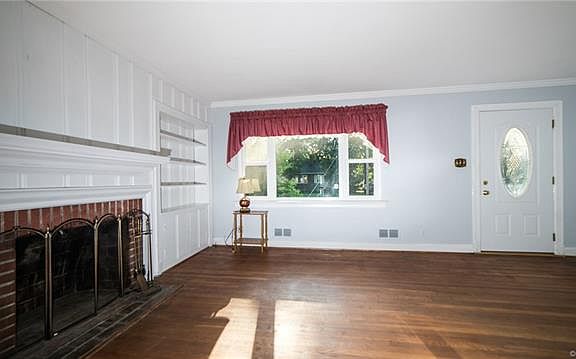 4th image of 5524 Danley Ln