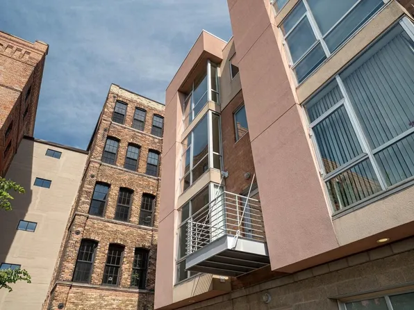 1725 N Palmer STREET #G, Milwaukee, WI 53212