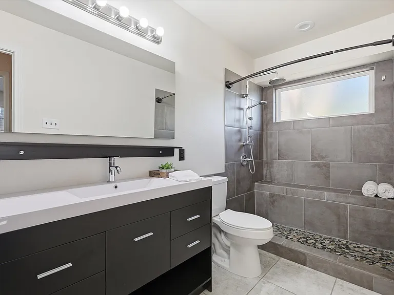 1774 Clydesdale Dr — Photo 18
