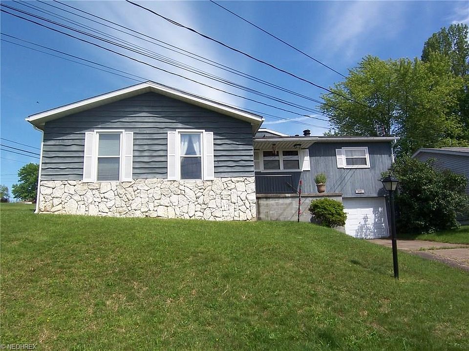 1st image of 1601 Nash St