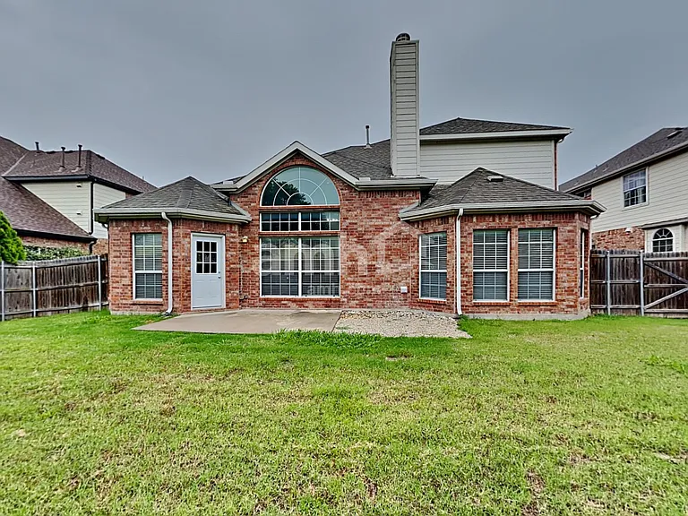 2525 Stone Meadows Dr — Photo 27