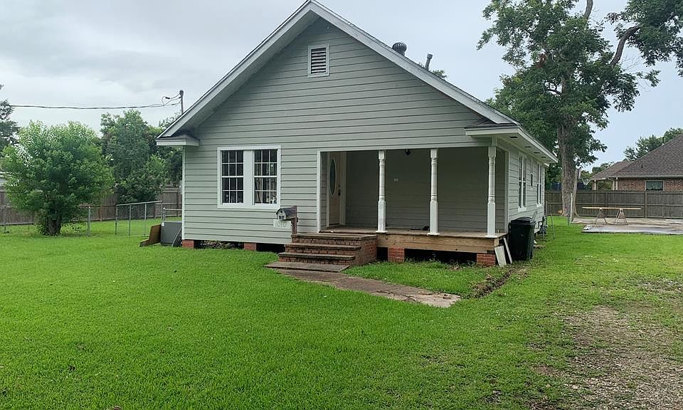 1st image of 1010 Johnson Ave