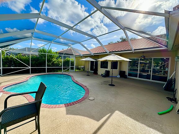 3rd image of 5316 NW 57th Way