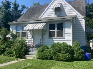 457 1st St, Taneytown, MD 21787