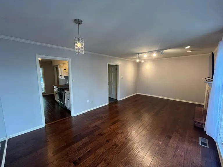 2805 Foxcroft Rd #704 — Photo 17