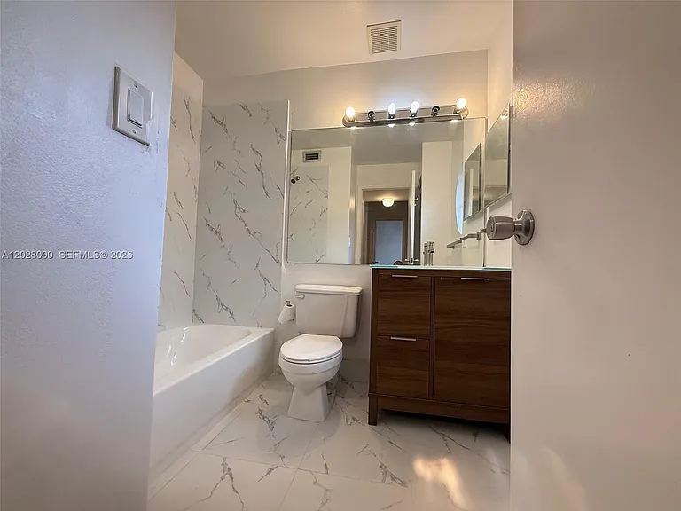 401 SW 158th Ter #206 — Photo 38