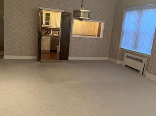 7537 67th Rd FLOOR 1, Middle Village, NY 11379