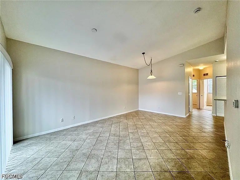 4128 Bellasol Cir #1424 — Photo 2