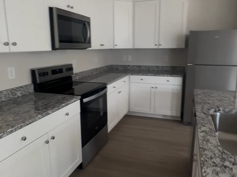2142 Willow Glen Dr — Photo 6