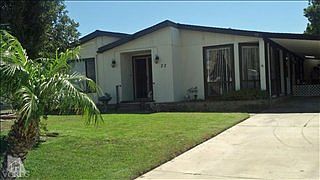 1st image of 32 Poinsettia Gardens Dr #32