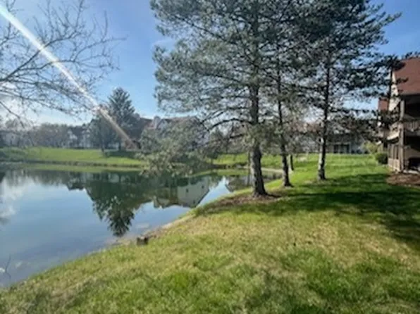 1353 Lane On The Lake, Columbus, OH 43235