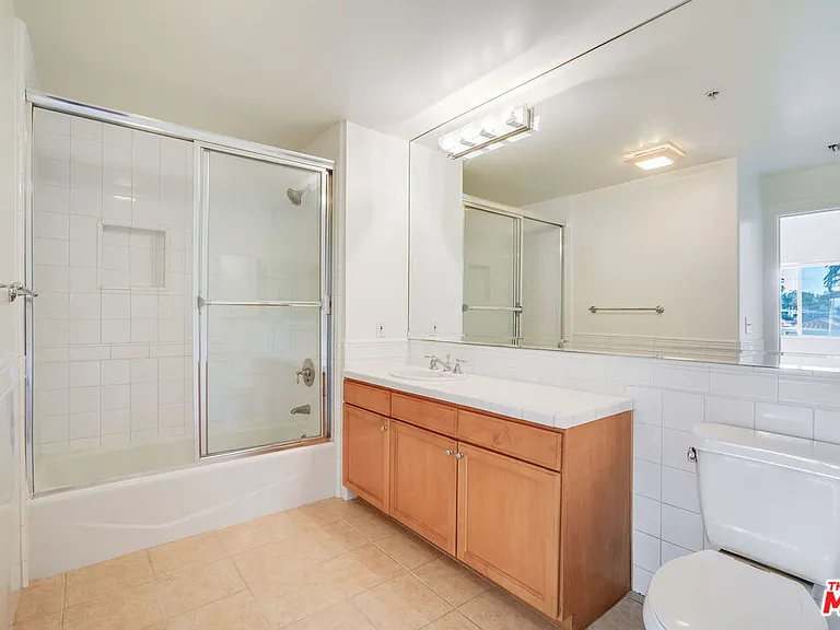 3328 Oakhurst Ave #110 — Photo 13