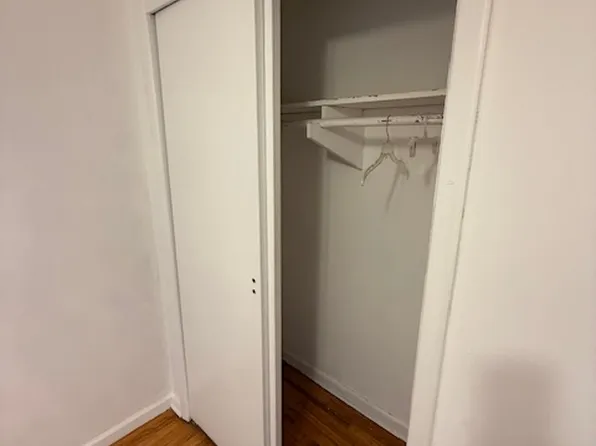 2265 Ocean Parkway image 8 of 19