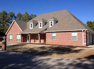 10105 Geronimo Dr, Norman, OK 73026