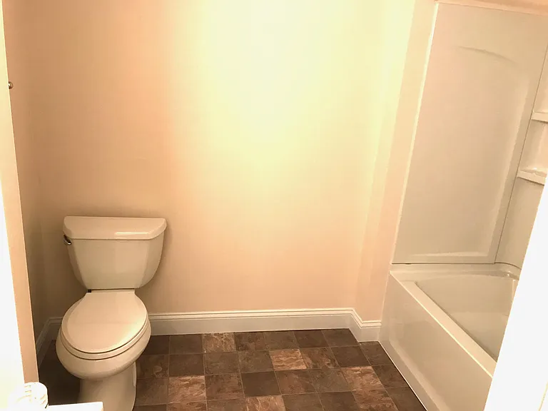 703 Yardley Cmns #1 — Photo 13