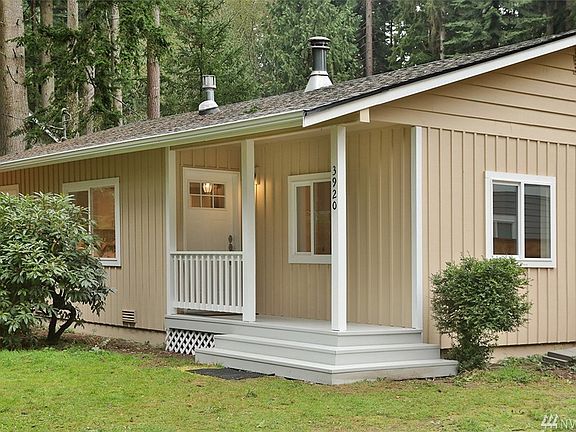 Covered entry close to the off street parking area.