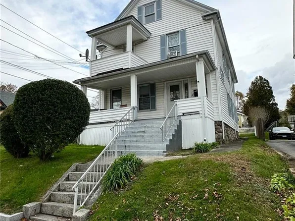 83 Lincoln Avenue, New London, CT 06320