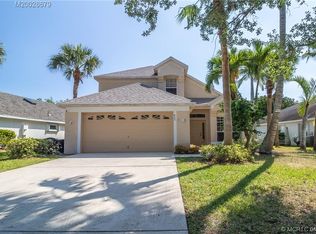 805 NW Waterlily Pl, Jensen Beach, FL 34957