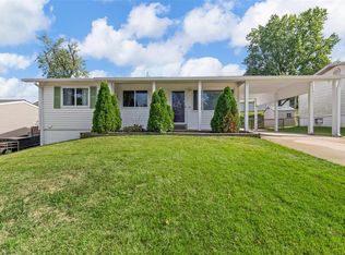 10834 Antrill Dr, Saint Louis, MO 63123