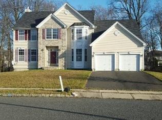 5 Kent Ct, Jackson, NJ 08527