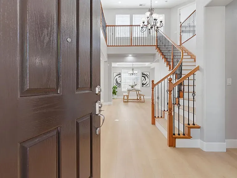 456 N Sierra Madre St — Photo 11