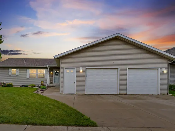 1414 Robertson Rd, Waverly, IA 50677