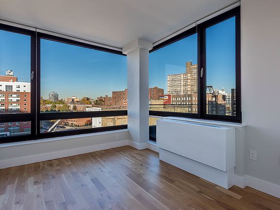 5th image of 676 Pacific St #804