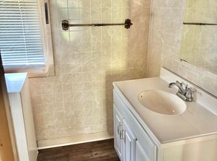 2701 Indian Ridge Rd, Johnson City, TN 37604