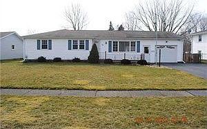 1st image of 56 W Crest Dr