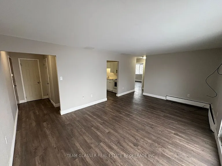 52 Hiawatha St #301 — Photo 13
